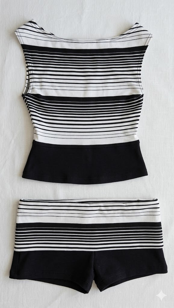 Linear Essentials Collection